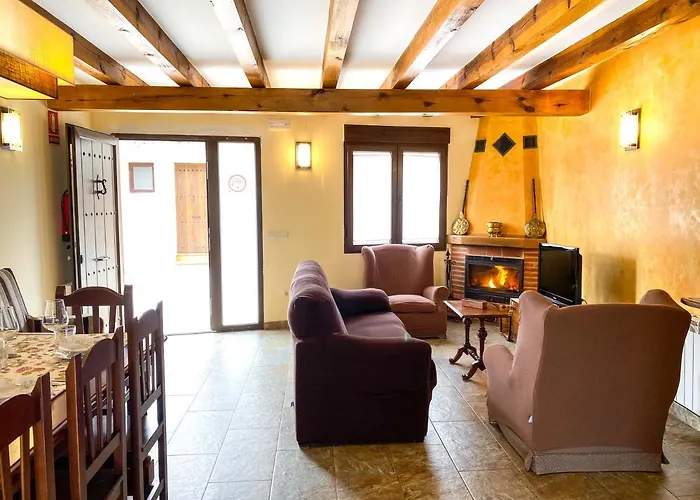 Casa Ganan Дом отдыха Ланга-де-Дуэро